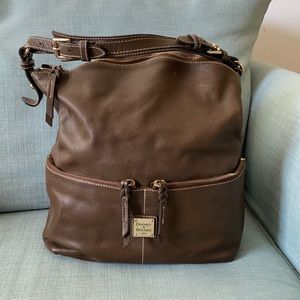 Pebble grain shoulder bag